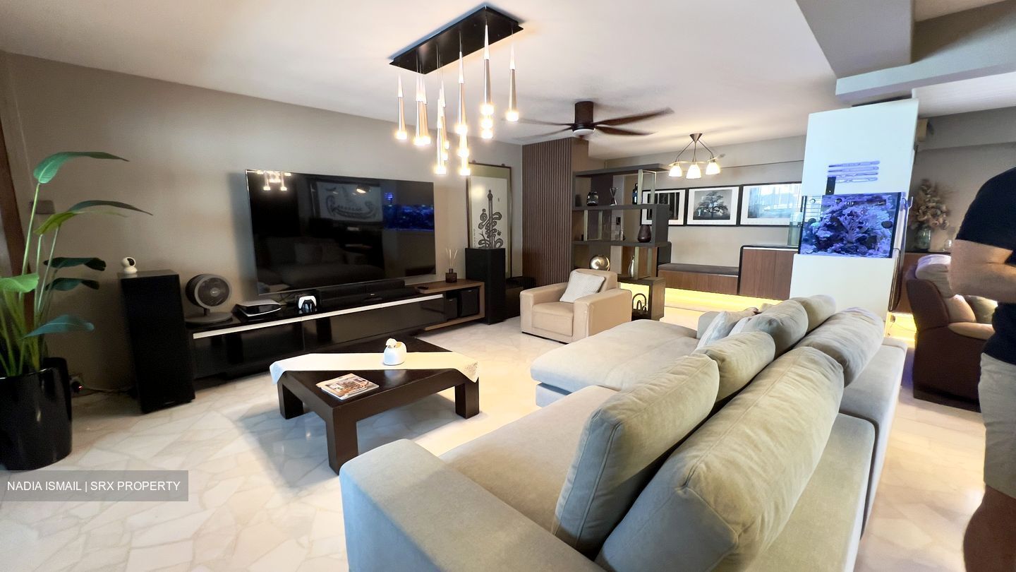 Blk 221 Pasir Ris Street 21 (Pasir Ris), HDB Executive #472680131